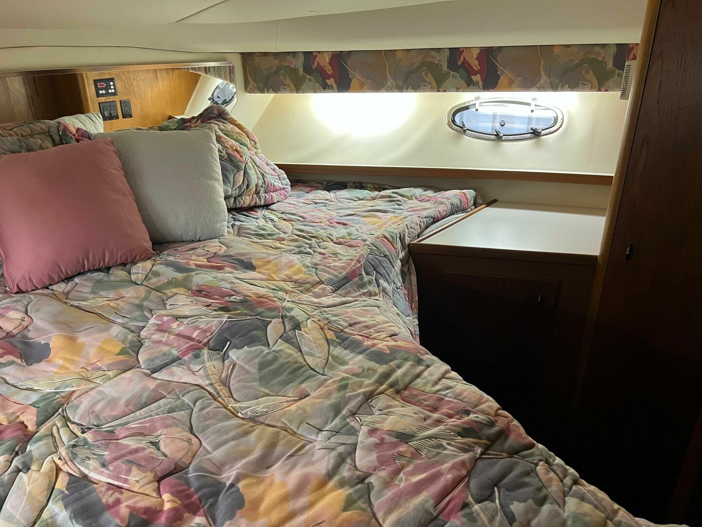 Slide: The Image of Tiara 35 Express 1995 - 5531184