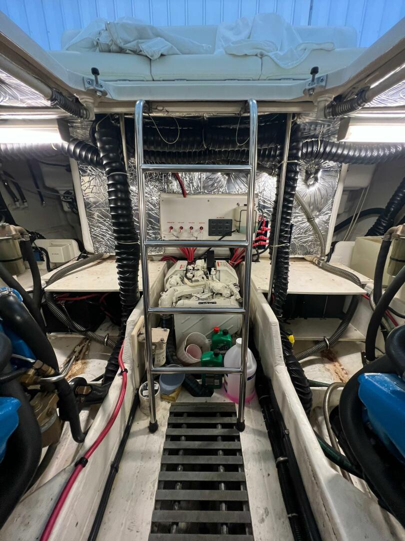 Slide: The Image of Tiara 35 Express 1995 - 5531189