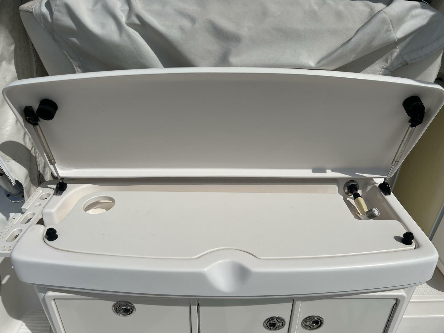 Slide: The Image of Tiara 3600 Open 2005 - 5279253