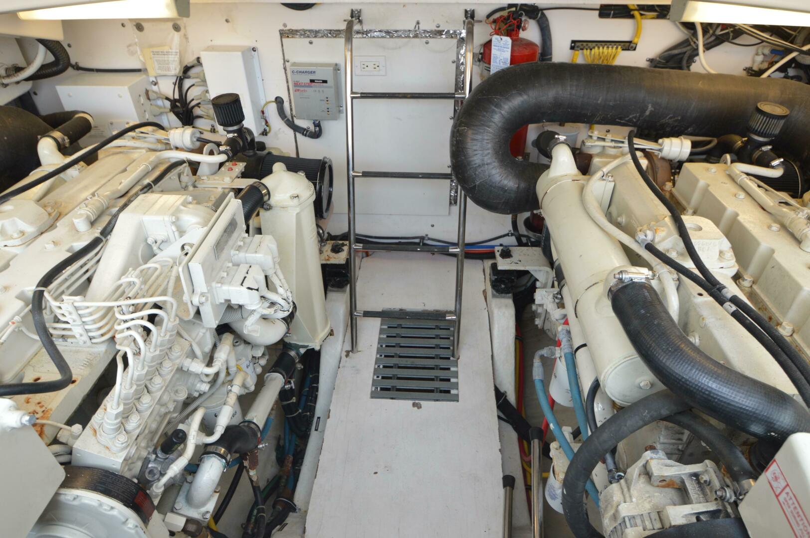 Slide: The Image of Tiara 3600 Sovran 2005 - 4430509