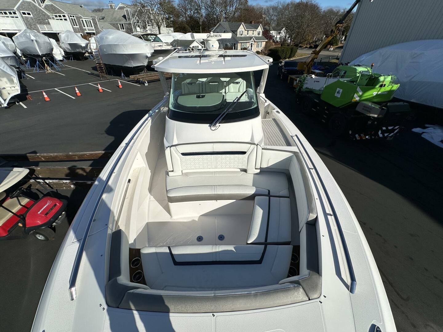 Slide: The Image of Tiara 38 2022 - 5236998