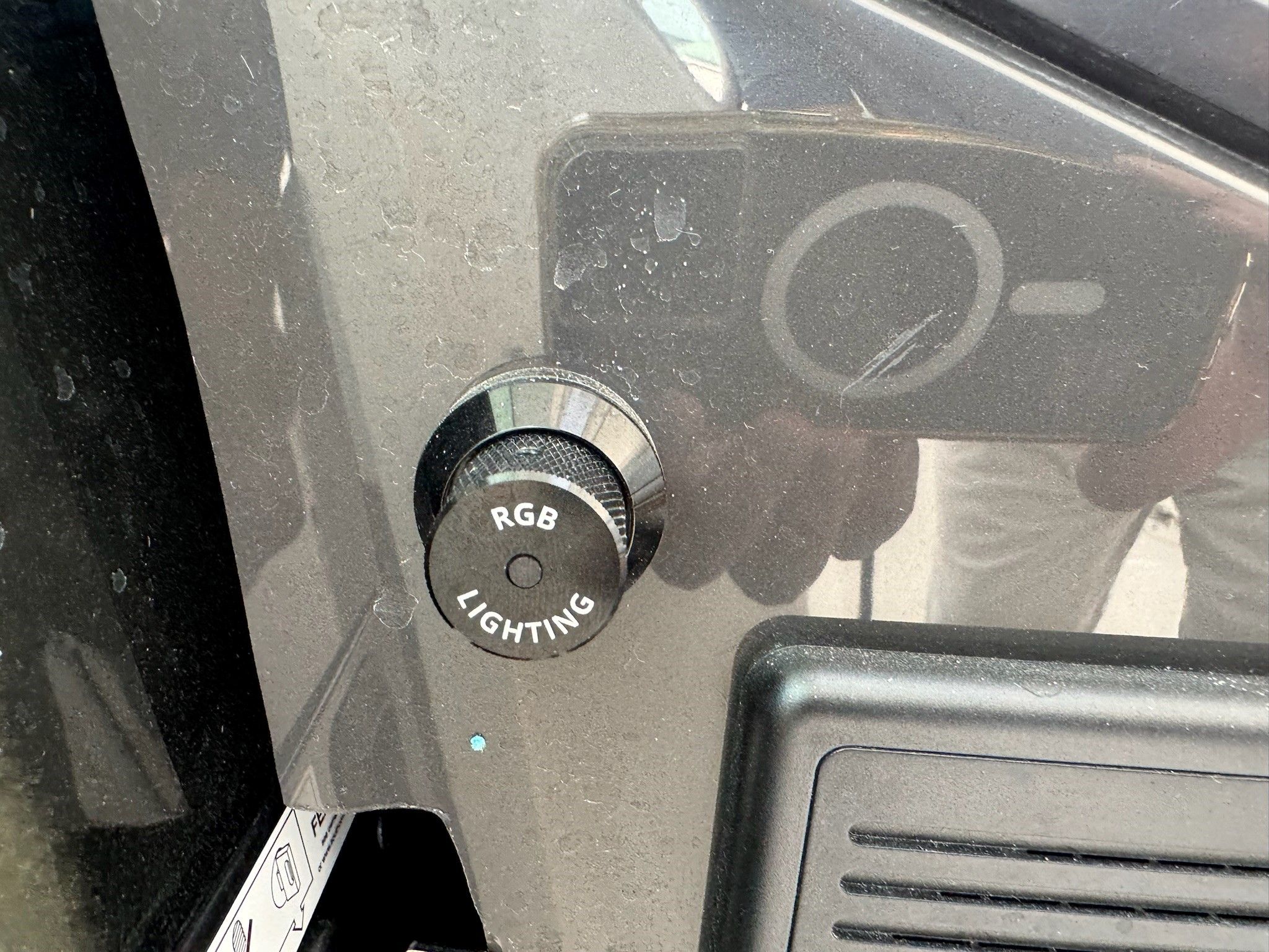 Slide: The Image of Tiara 38 LS 2025 - 29