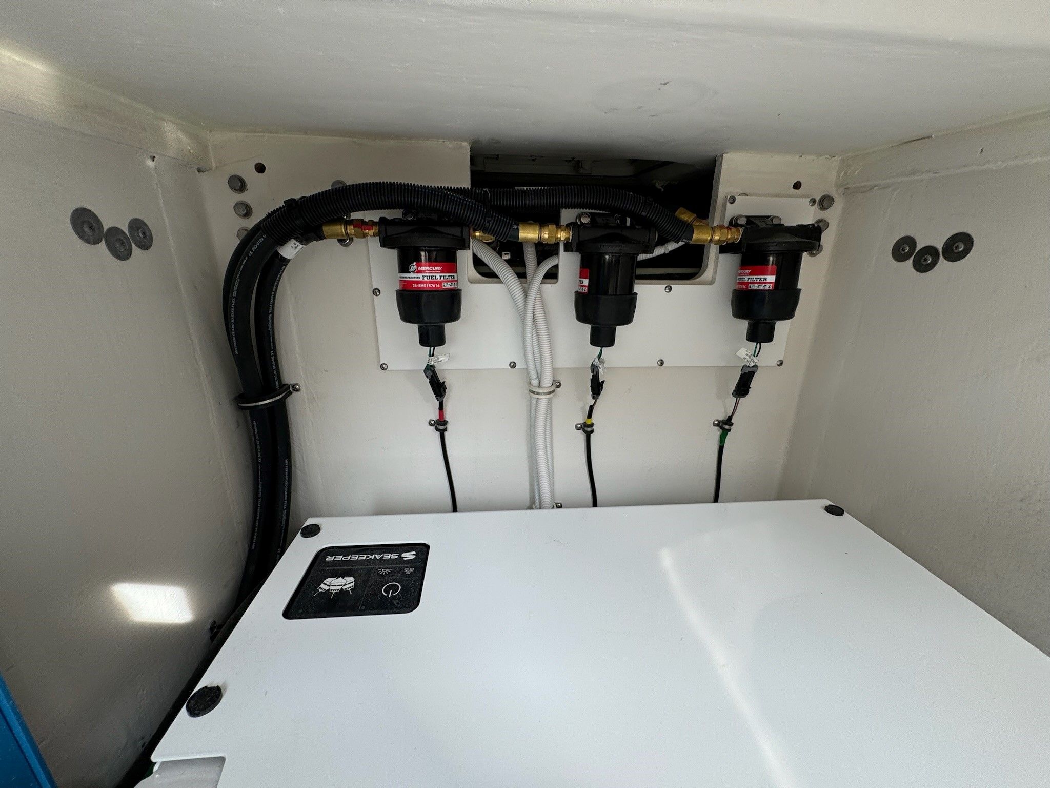 Slide: The Image of Tiara 38 LS 2025 - 54