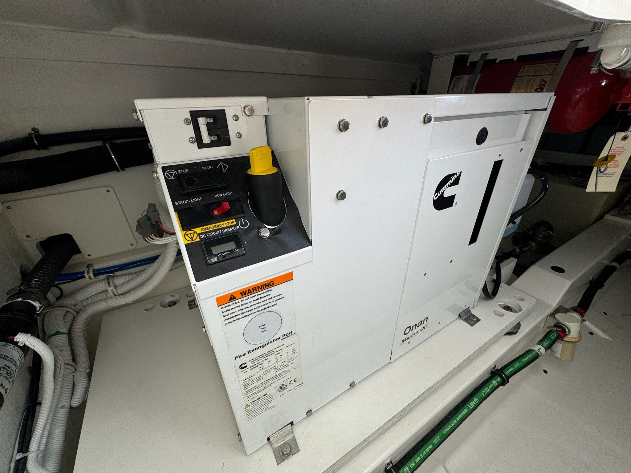 Slide: The Image of Tiara 38 LS 2025 - 57