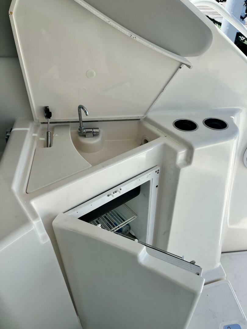 Slide: The Image of 2007 Tiara Yachts 3900 Sovran 'NOLA' - 4494573