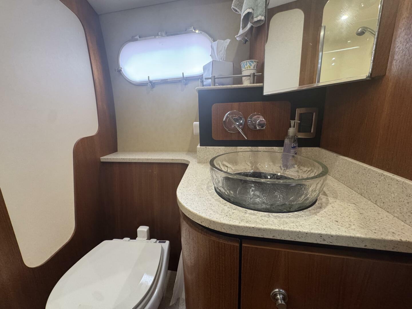 Slide: The Image of Tiara 3900 Sovran 2008 - 5505493