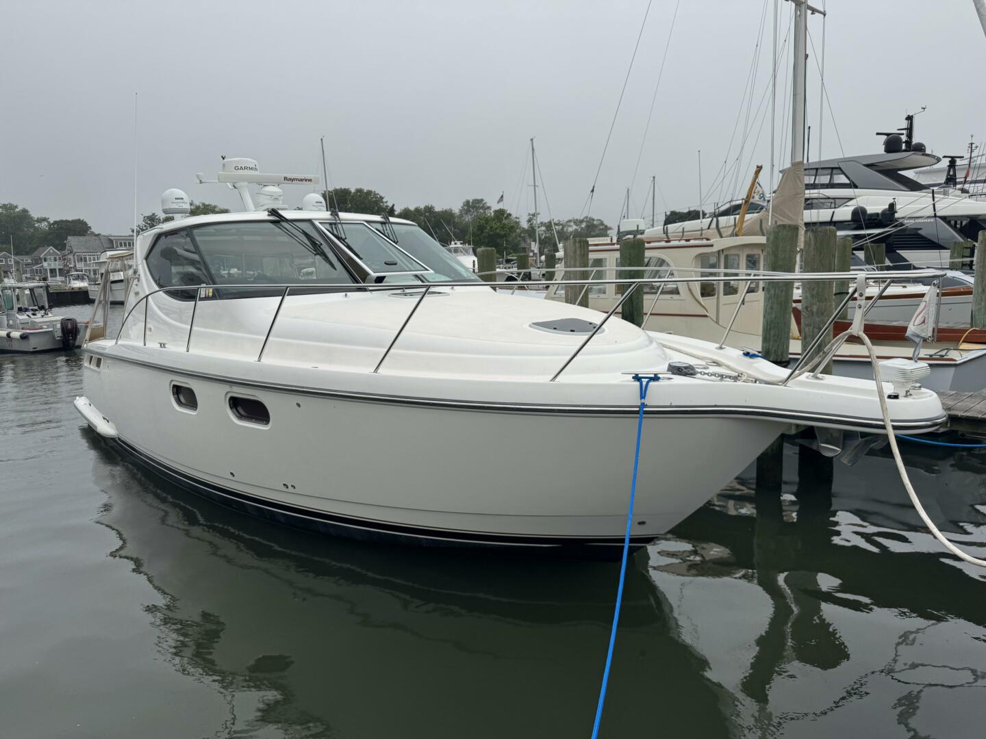 Slide: The Image of Tiara 3900 Sovran 2008 - 5505505