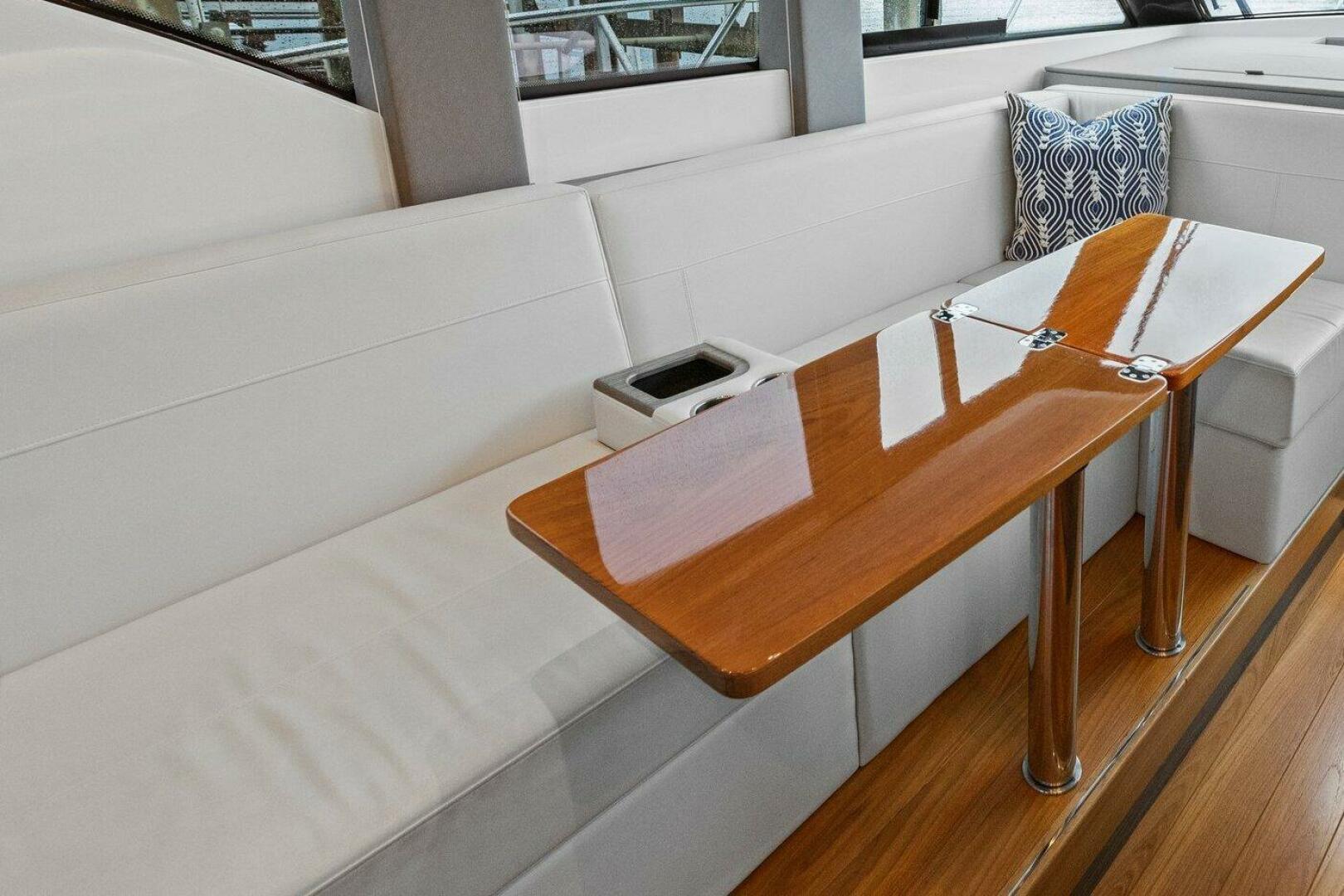Slide: The Image of 2019 Tiara Yachts 39 Coupe - Big Eyes - Galley - 4631803