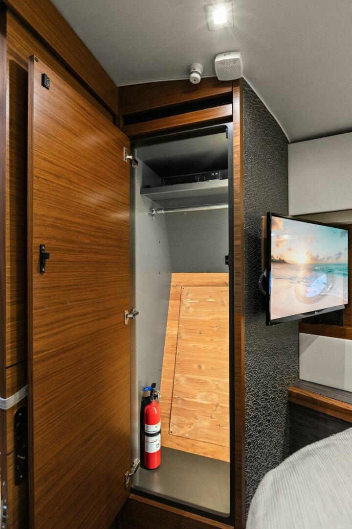 Slide: The Image of 2019 Tiara Yachts 39 Coupe - Big Eyes - Master Stateroom - 4630127