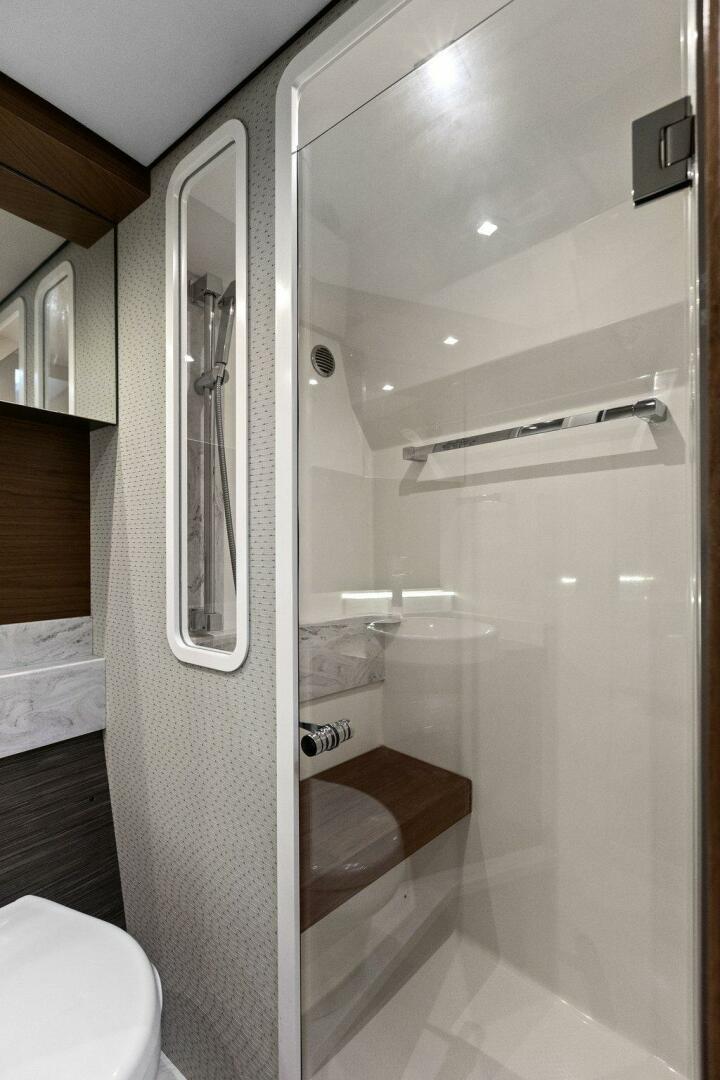 Slide: The Image of 2019 Tiara Yachts 39 Coupe - Big Eyes - Head - 4630132