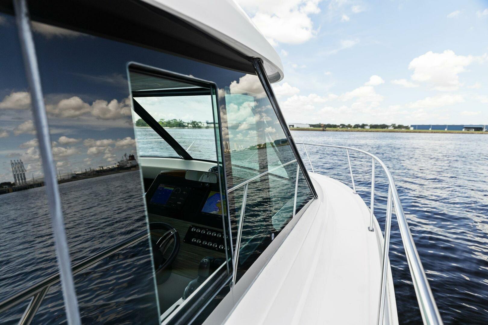 Slide: The Image of 2019 Tiara Yachts 39 Coupe - Big Eyes - - 4630175