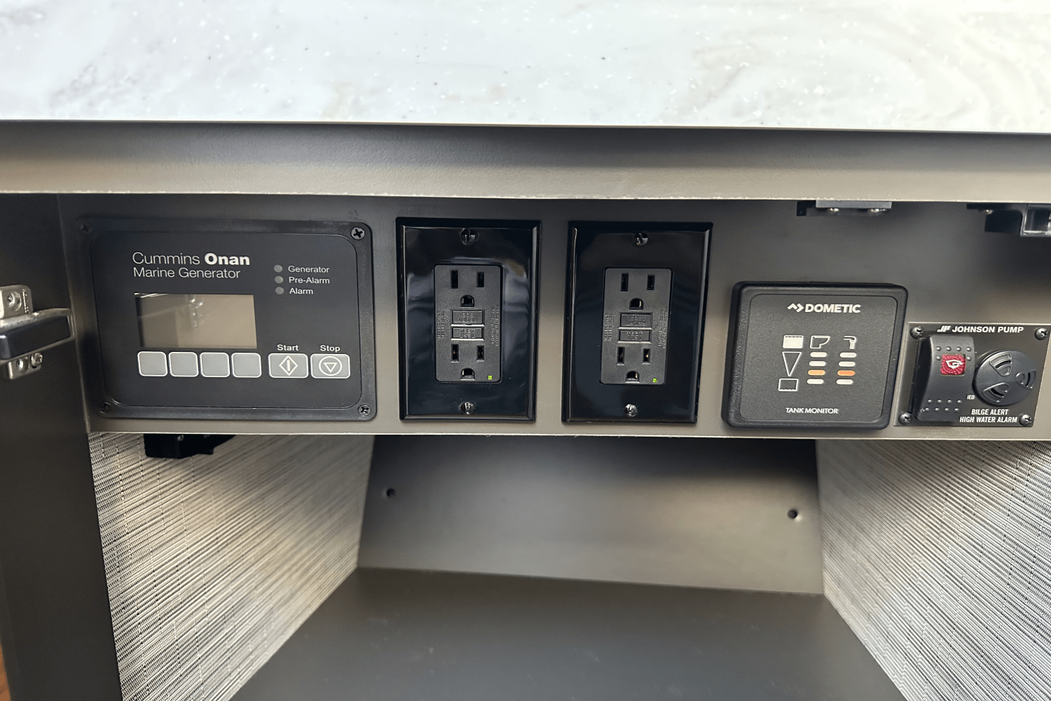 Slide: The Image of Tiara 39 COUPE 2020 - 16