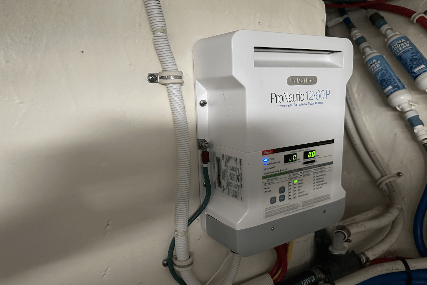 Slide: The Image of Tiara 39 COUPE 2020 - 32