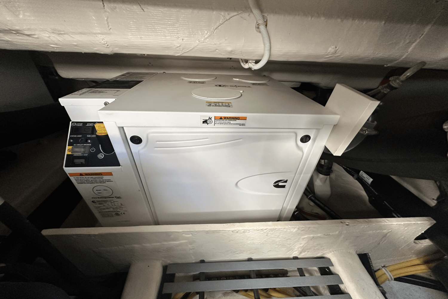 Slide: The Image of Tiara 39 COUPE 2020 - 35