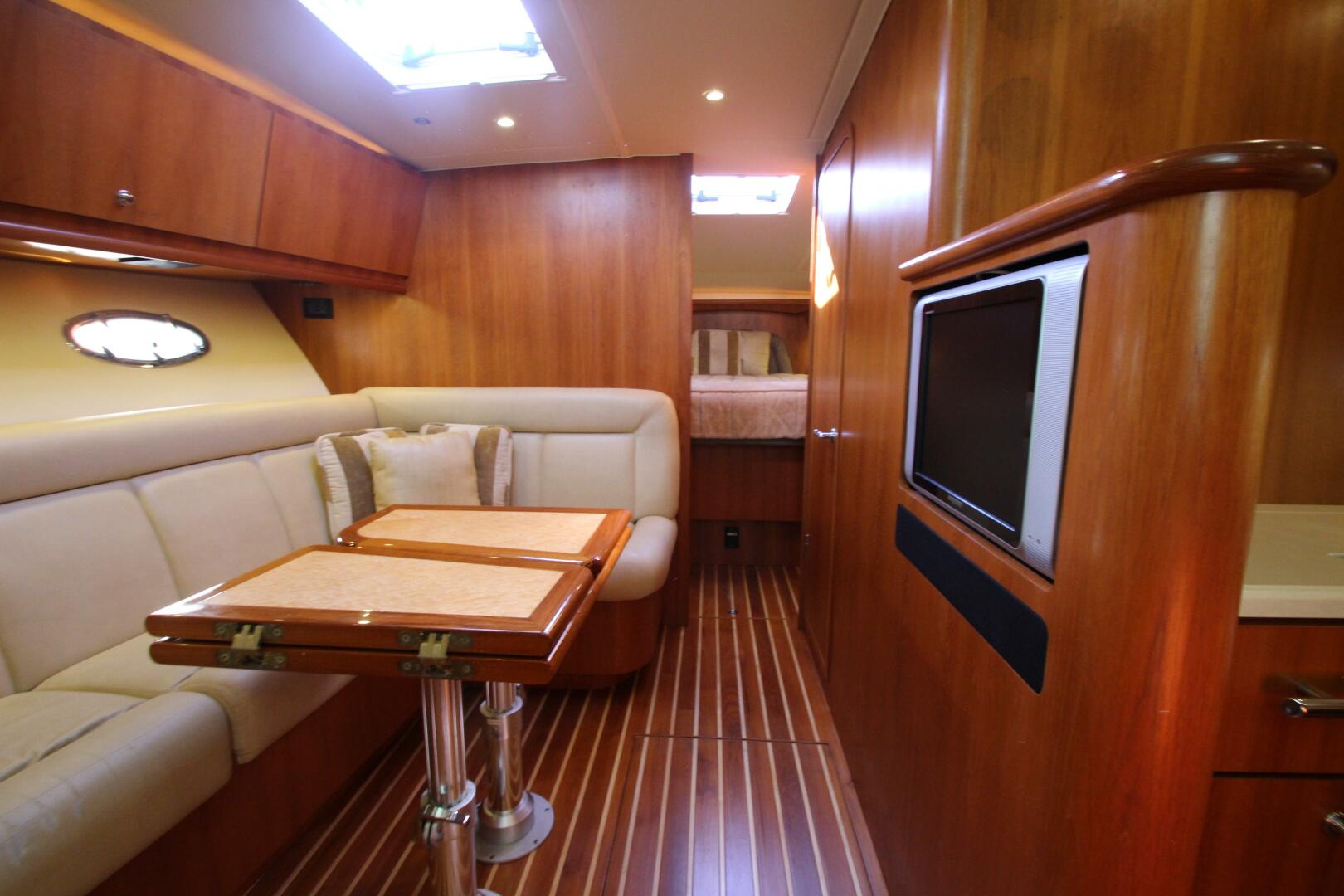 Slide: The Image of Tiara 4200 Open 2007 - 5140906