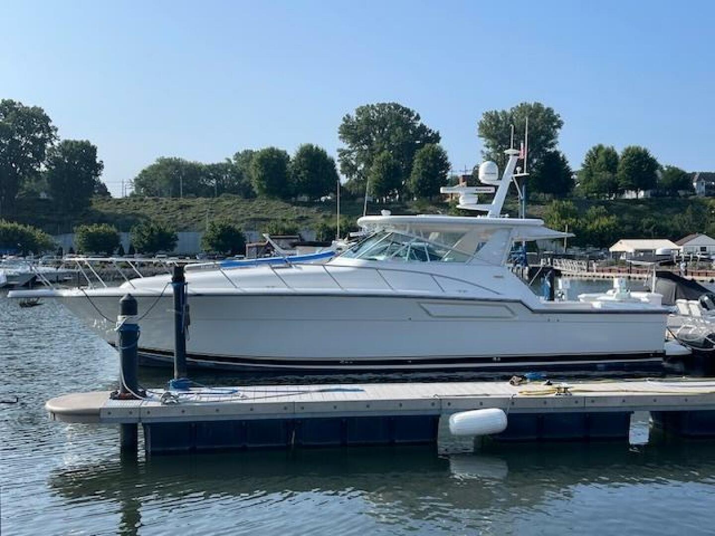 Slide: The Image of Tiara 4300 Open 1994 - 5185527