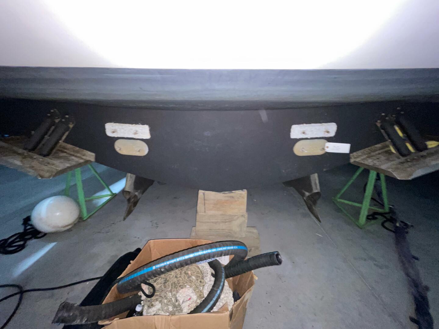 Slide: The Image of Tiara 4300 Sovran 2007 - 5243179