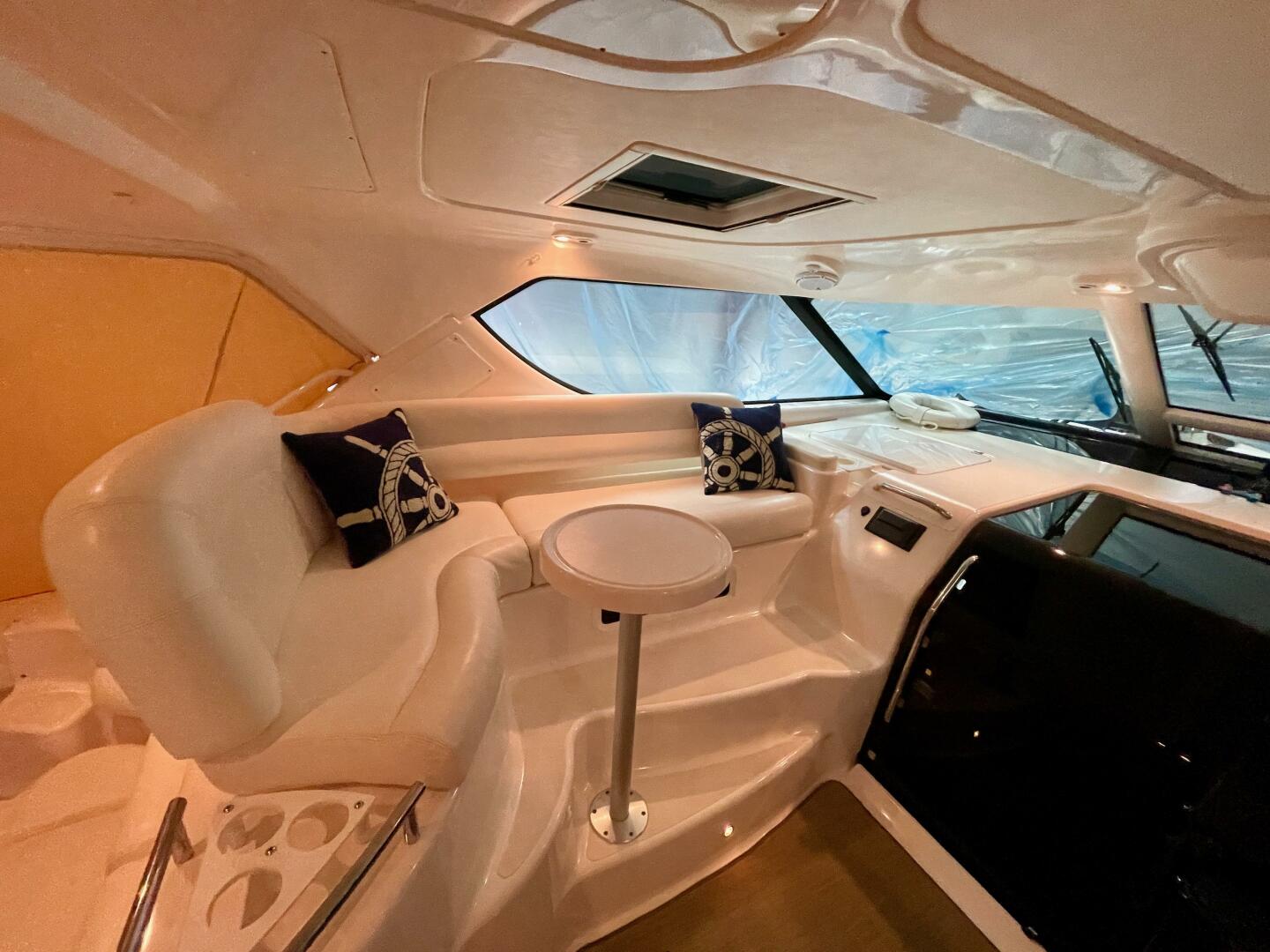 Slide: The Image of Tiara 4300 Sovran 2007 - 5243268