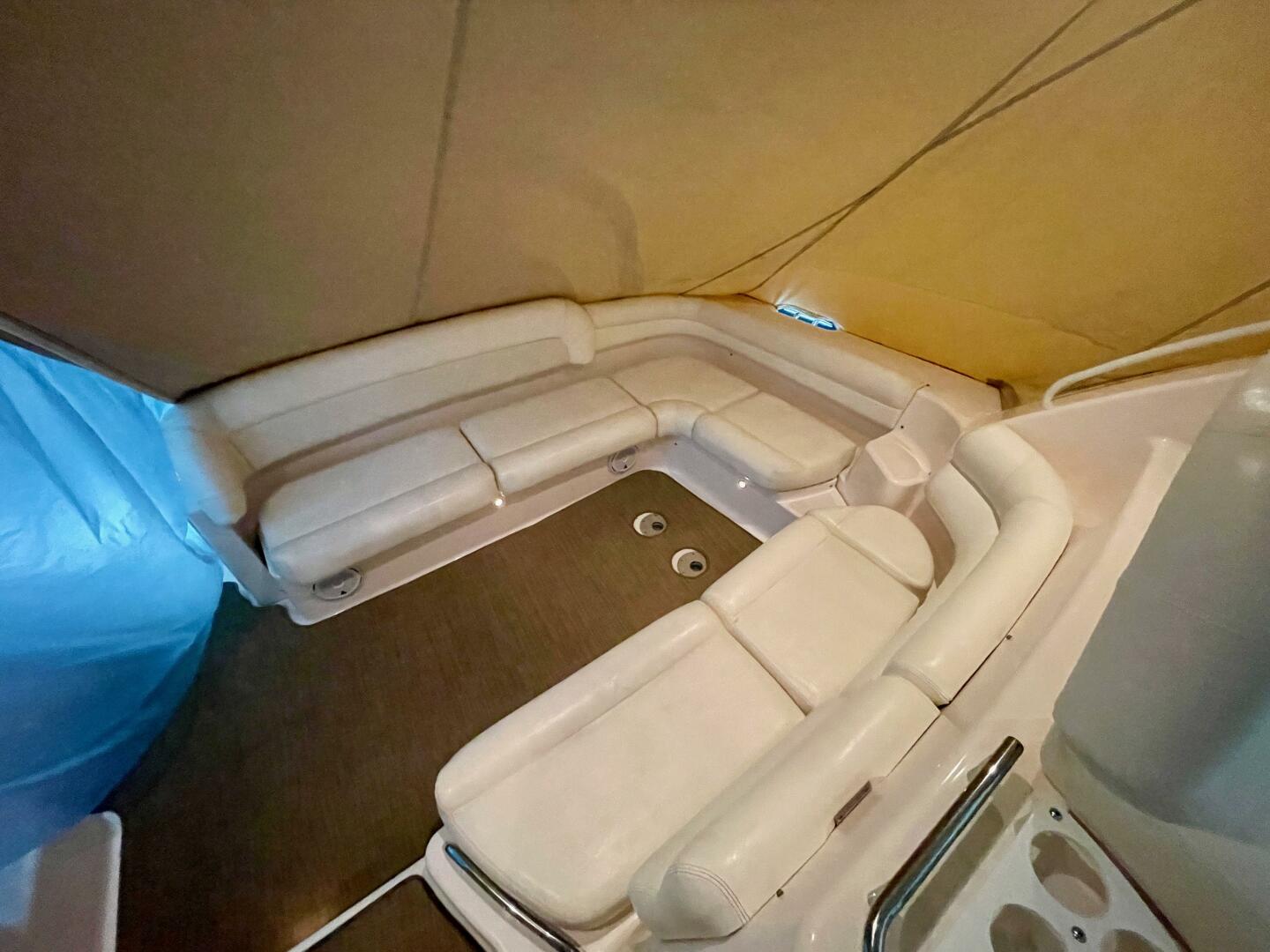 Slide: The Image of Tiara 4300 Sovran 2007 - 5243271