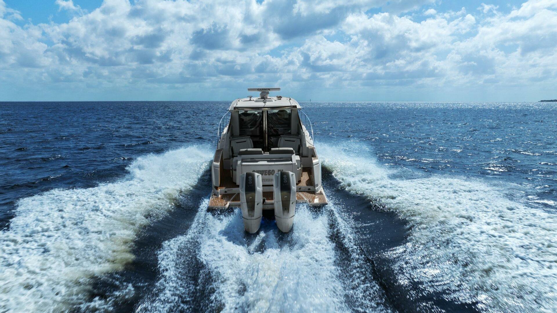 Slide: The Image of 2022 Tiara Sport 43 LE - 4780335