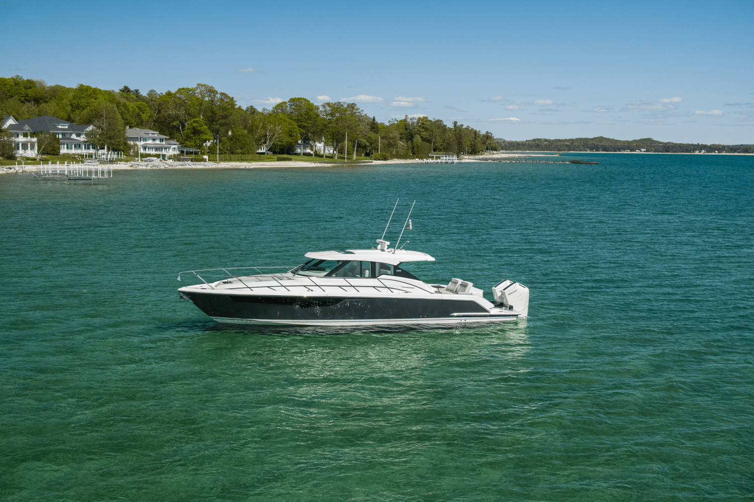 Slide: The Image of Tiara 43LE 2026 - 26