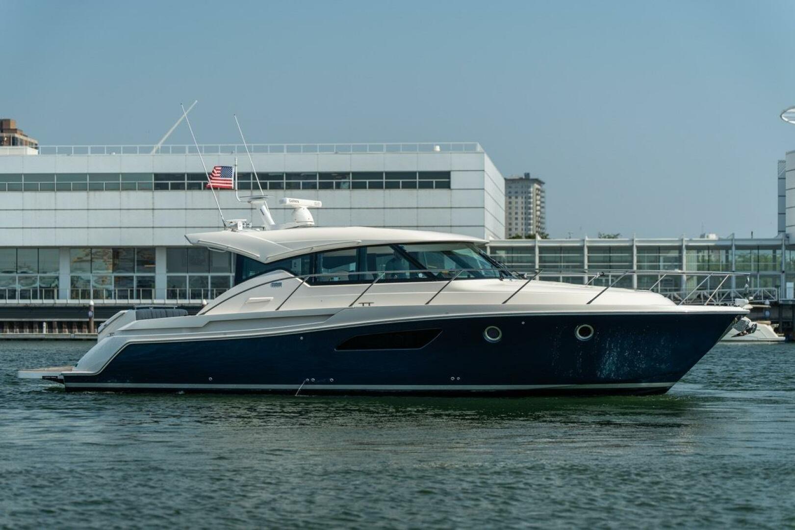 Slide: The Image of Tiara 44 Coupe 2017 - 5455367