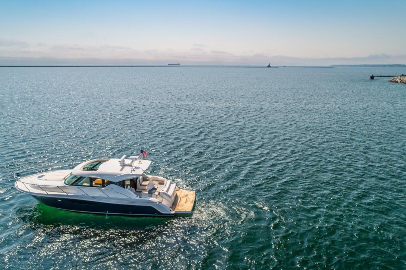 Slide: The Image of Tiara 44 Coupe 2017 - 5455278