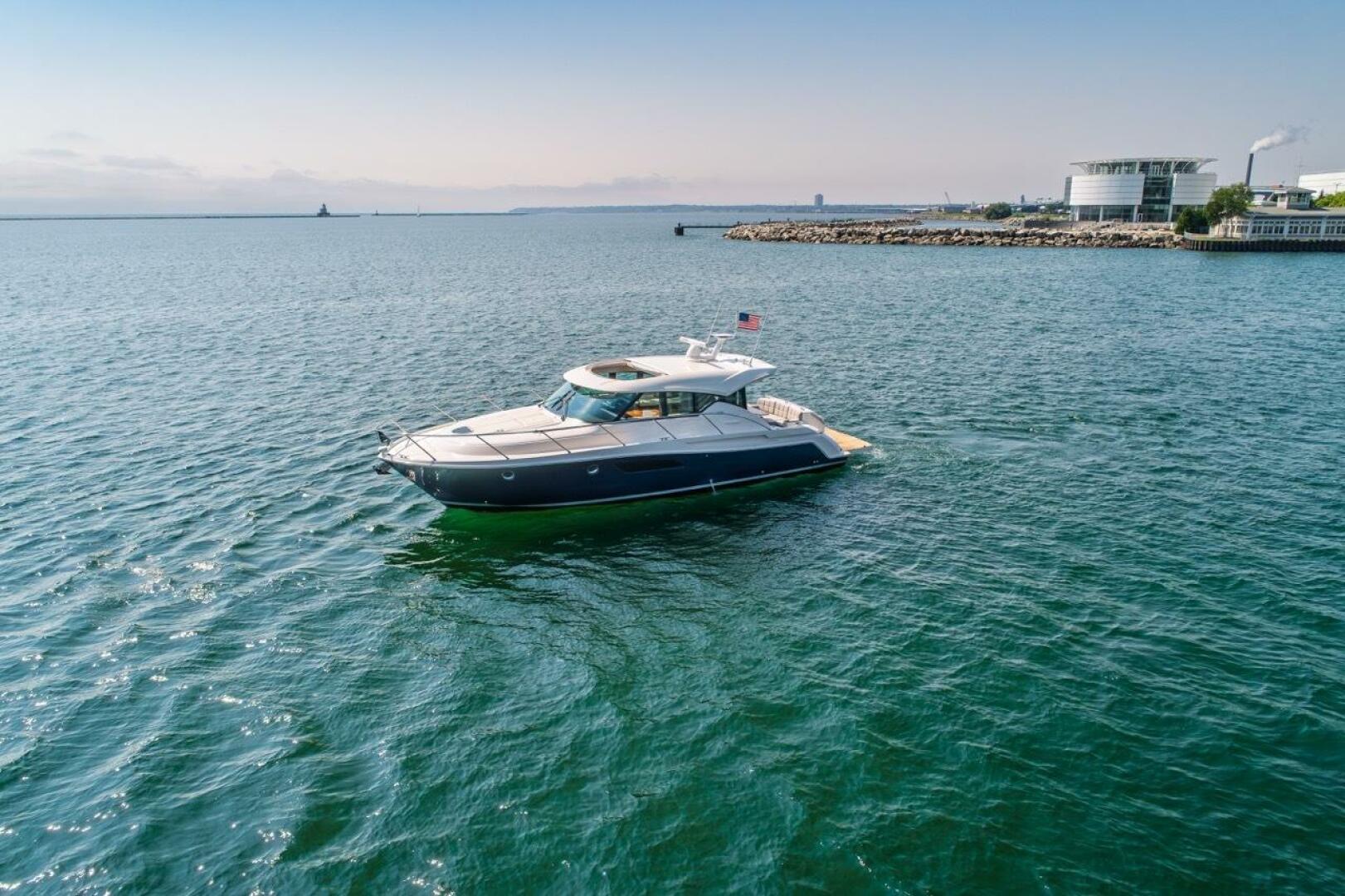 Slide: The Image of Tiara 44 Coupe 2017 - 5455284