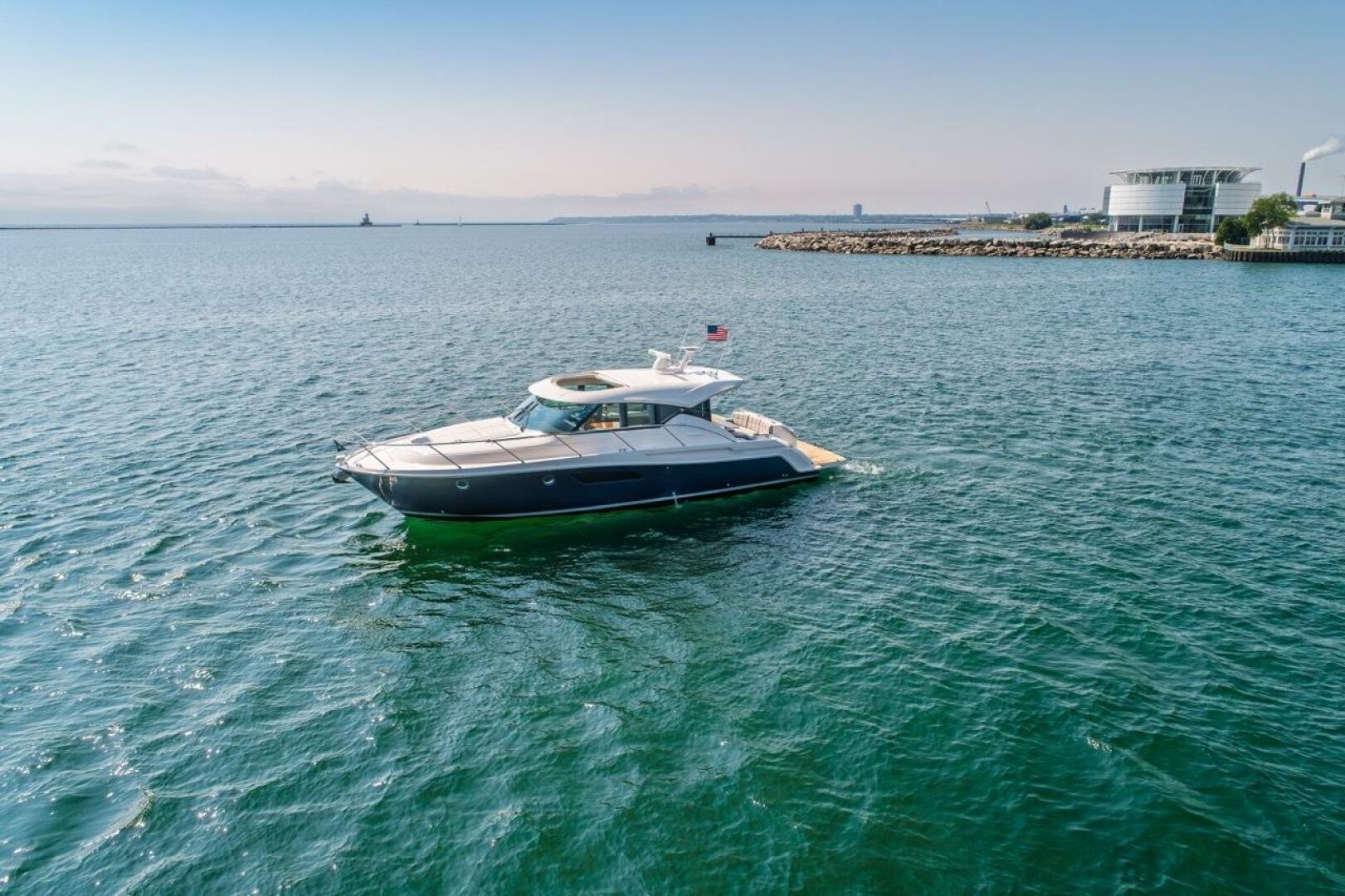 Slide: The Image of Tiara 44 Coupe 2017 - 5455285