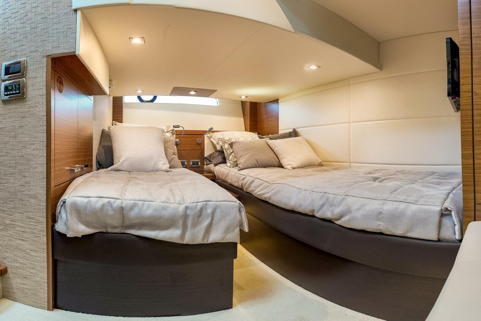 Slide: The Image of Tiara 44 Coupe 2017 - 5455310