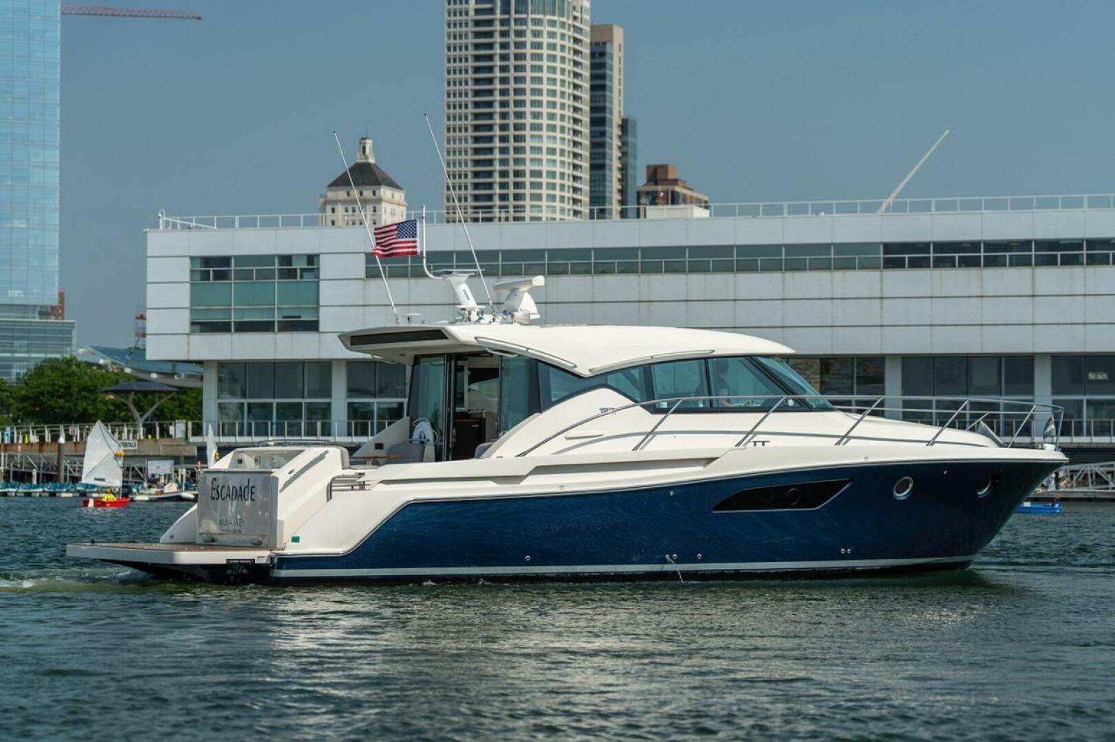 Slide: The Image of Tiara 44 Coupe 2017 - 5455337