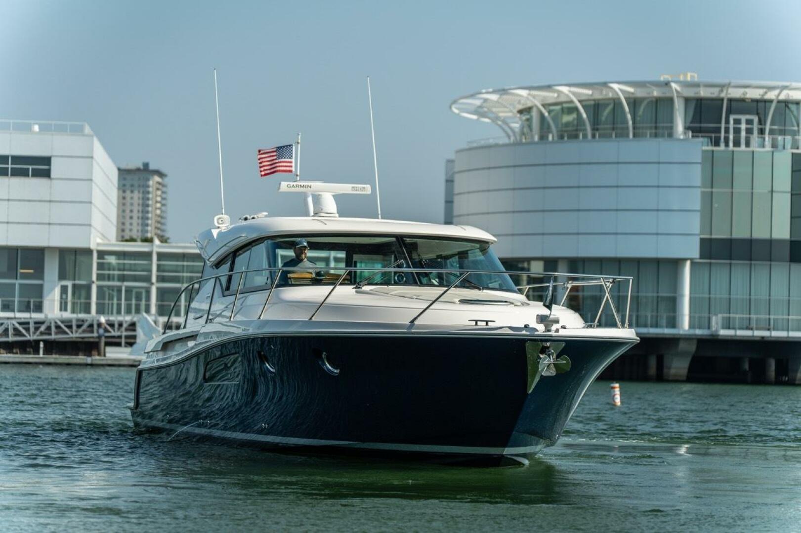 Slide: The Image of Tiara 44 Coupe 2017 - 5455364