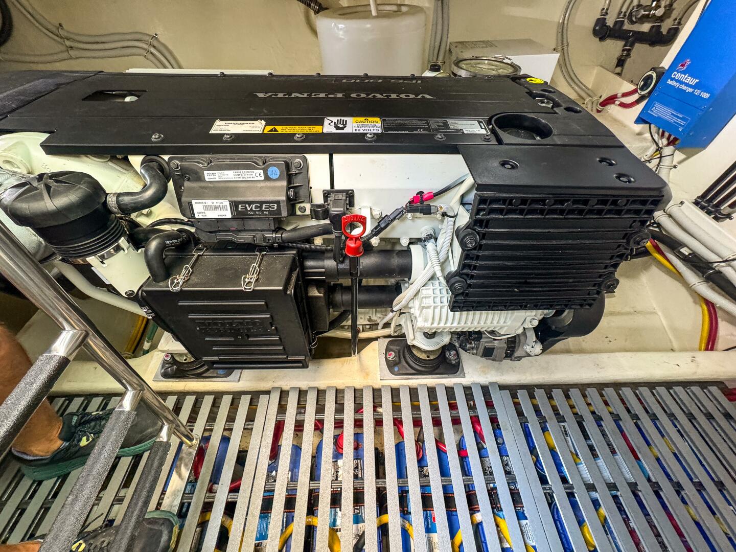 Slide: The Image of Tiara 44 Coupe 2017 - 5455409