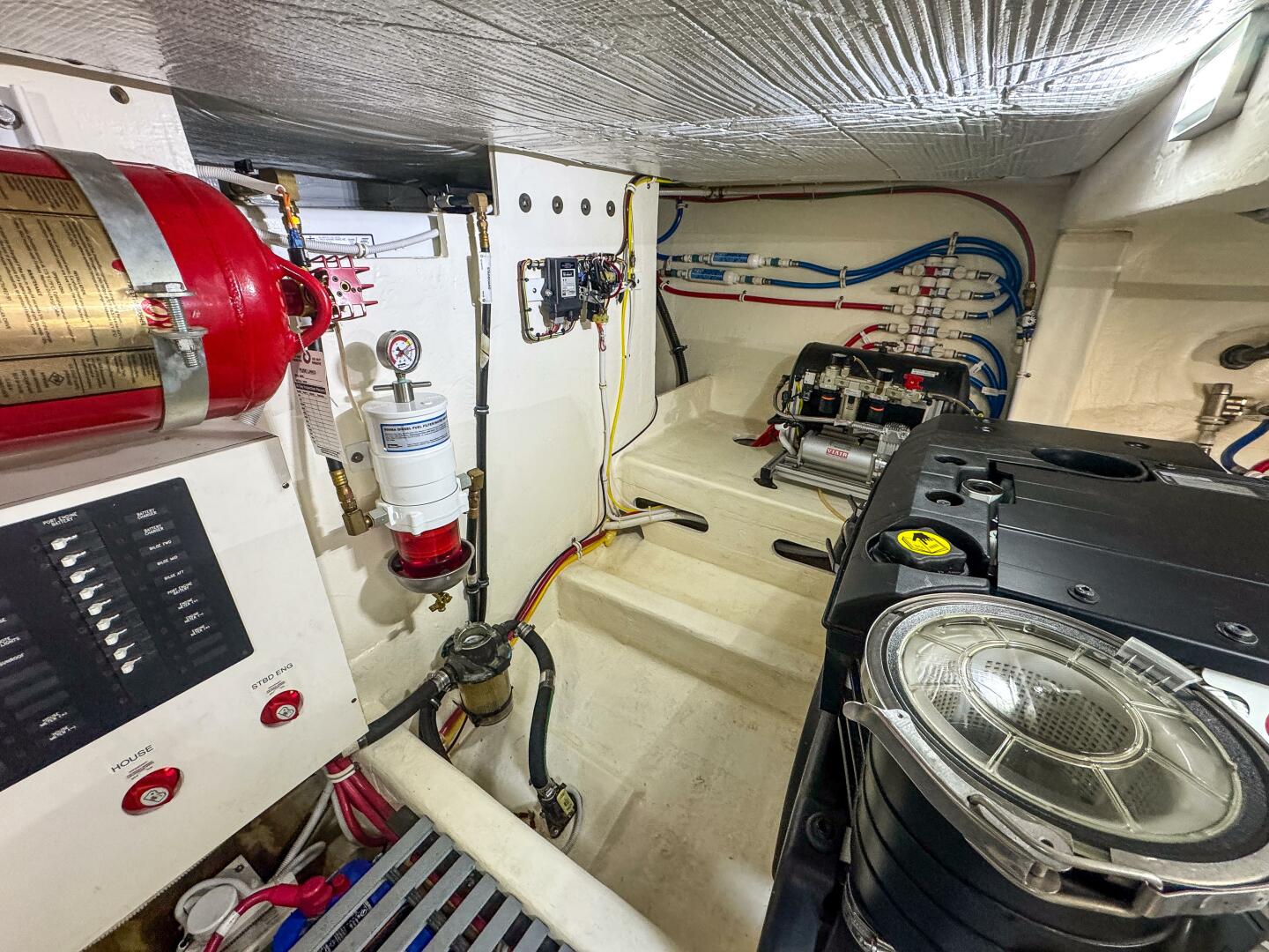 Slide: The Image of Tiara 44 Coupe 2017 - 5455424