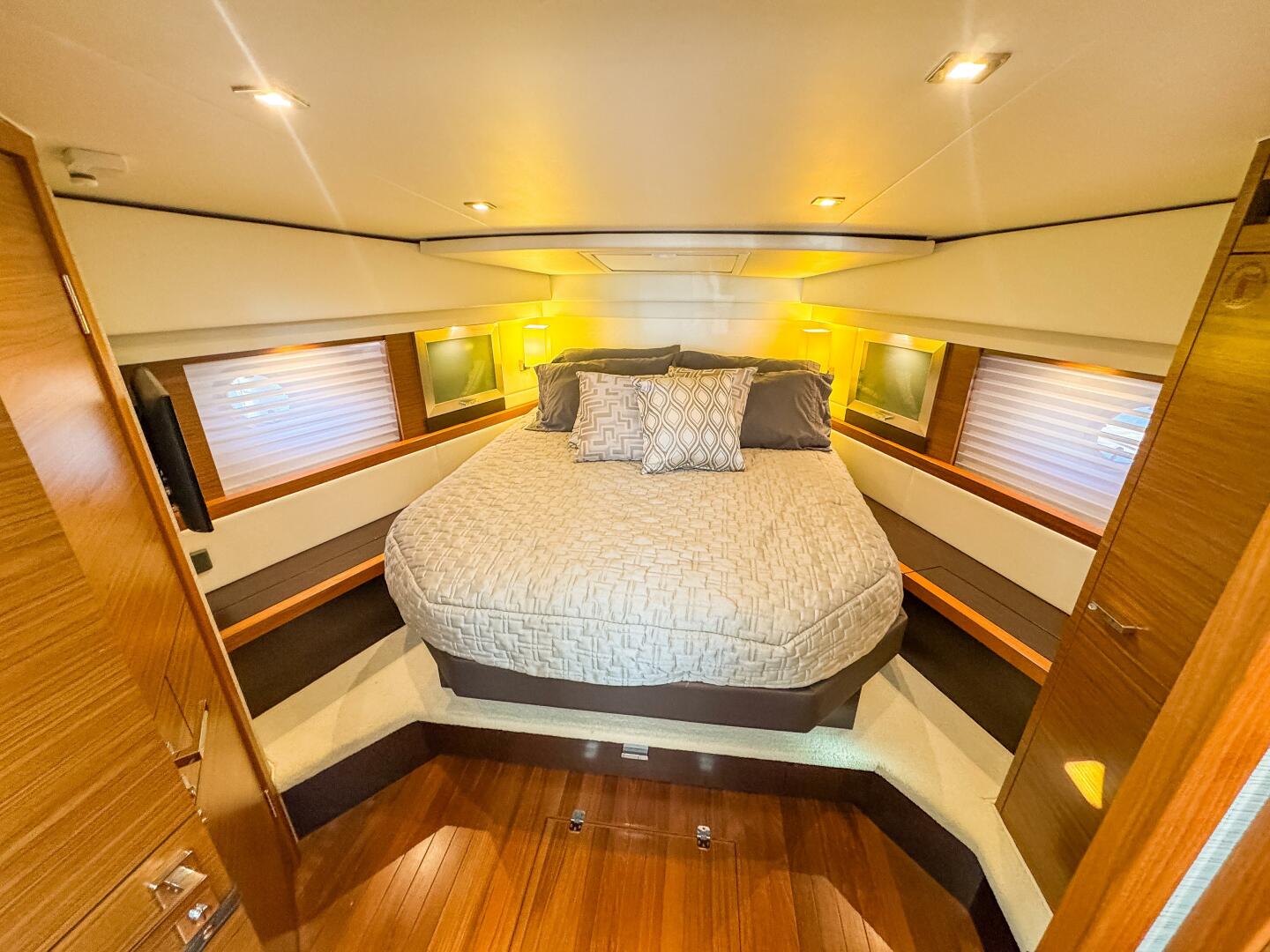 Slide: The Image of Tiara 44 Coupe 2017 - 5455494