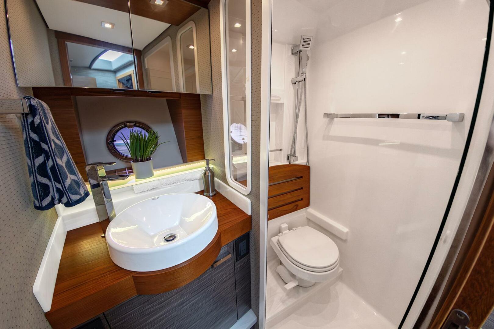 Slide: The Image of Guest Head - 5261734