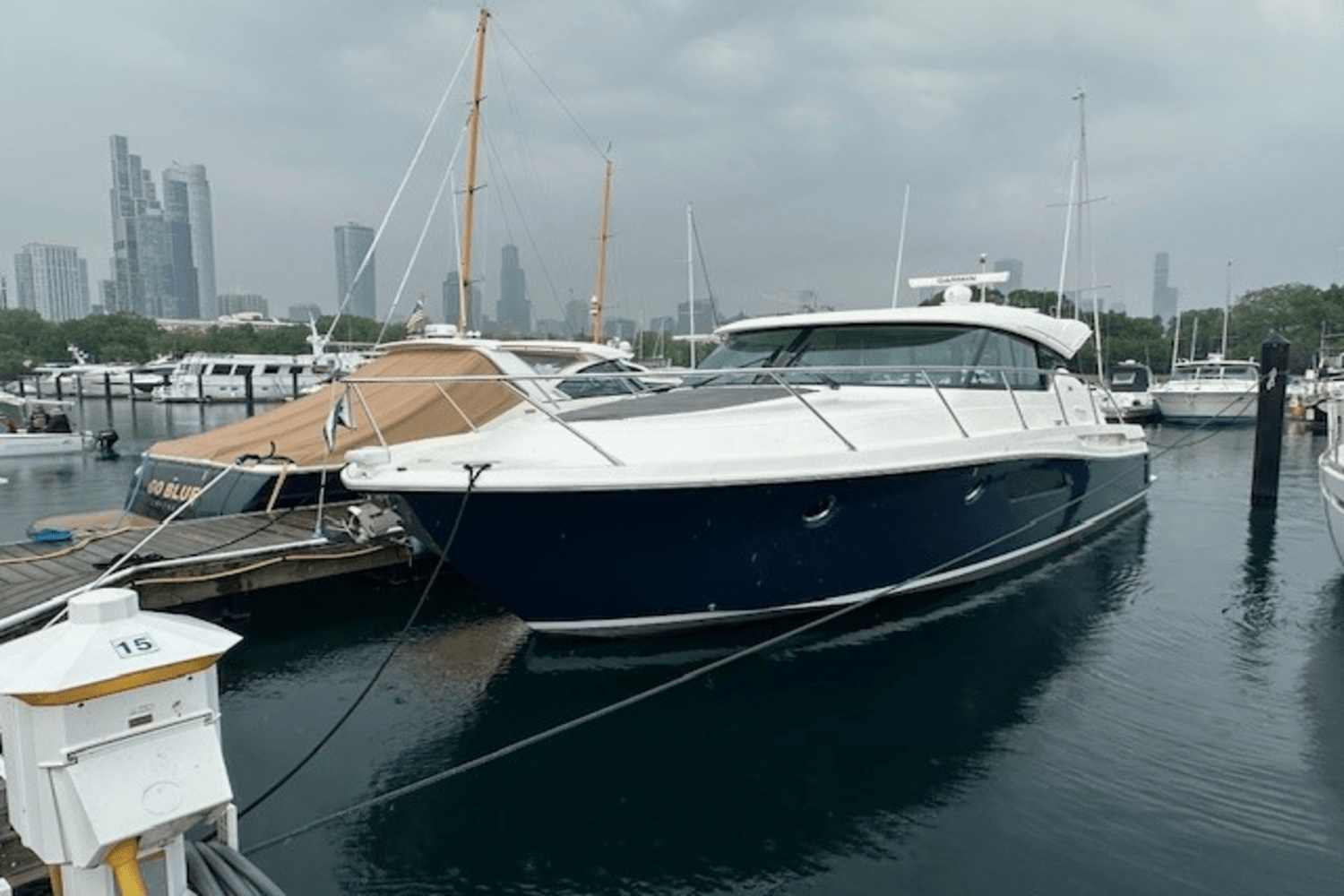 Slide: The Image of Tiara 44 COUPE 2022 - 0