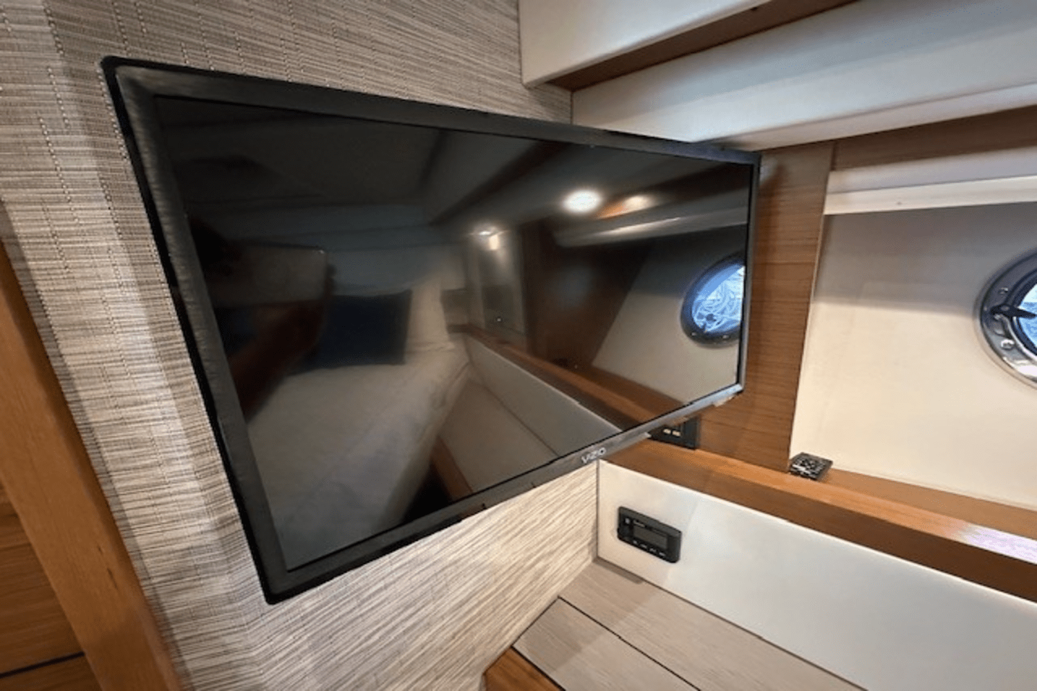 Slide: The Image of Tiara 44 COUPE 2022 - 42