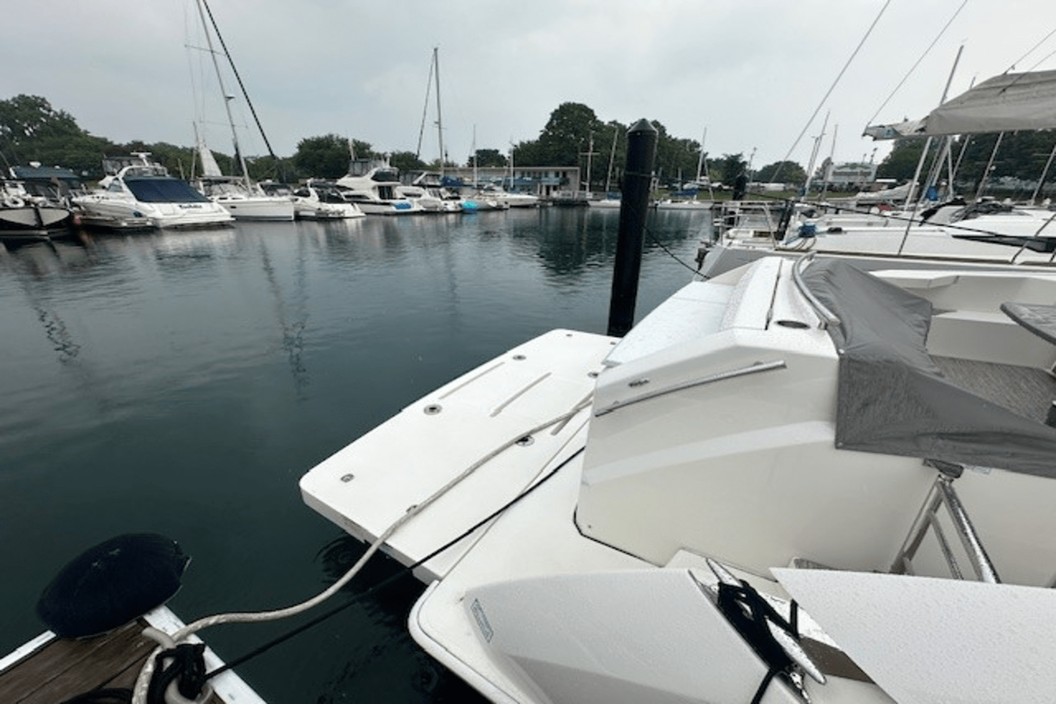 Slide: The Image of Tiara 44 COUPE 2022 - 5