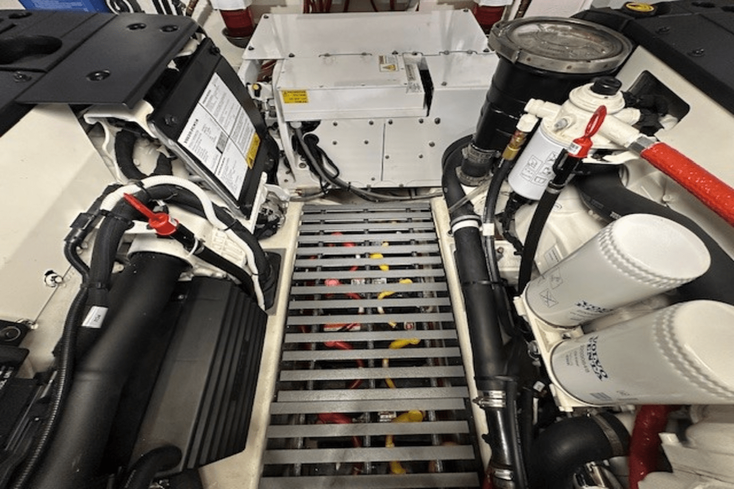 Slide: The Image of Tiara 44 COUPE 2022 - 51