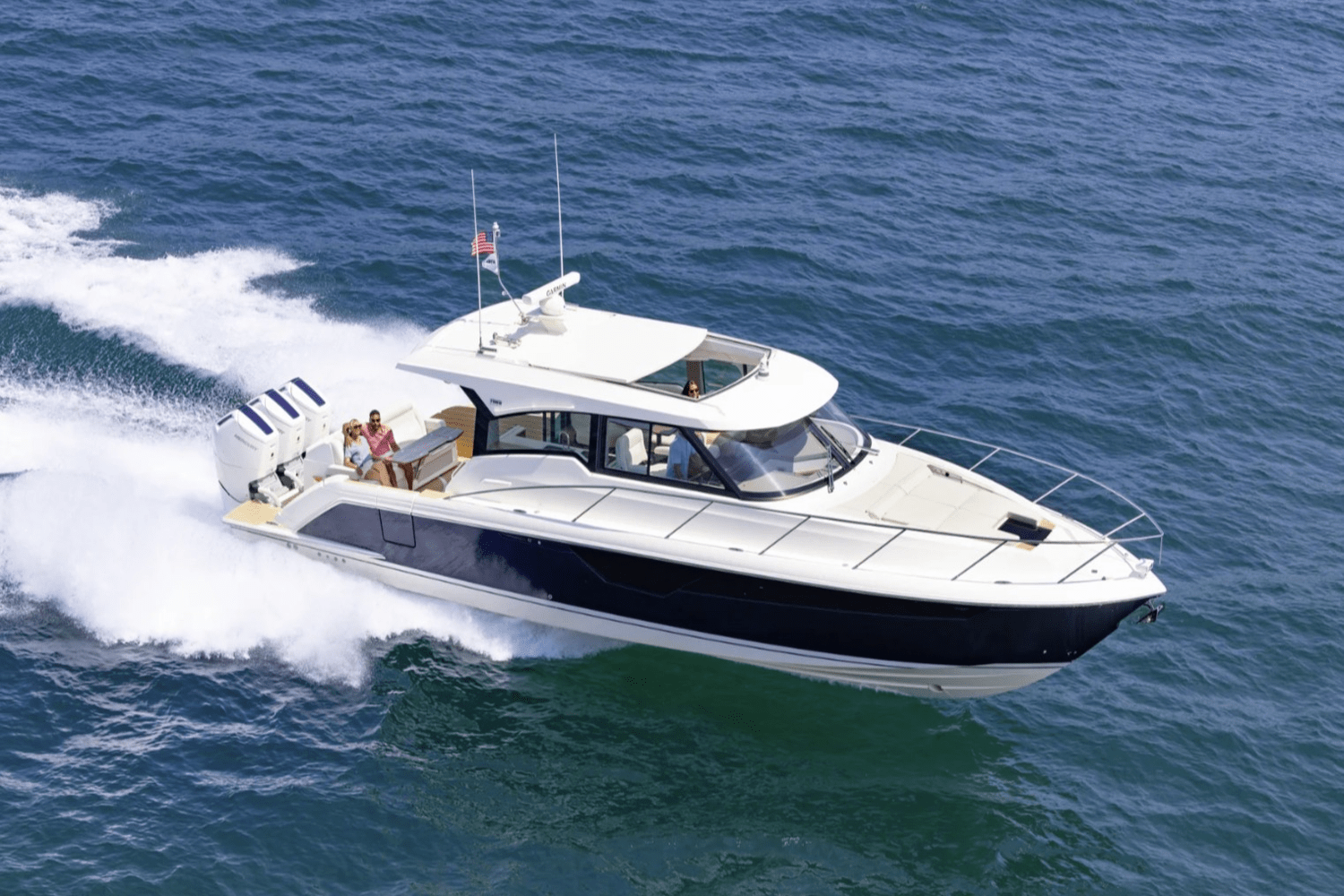 Slide: The Image of Tiara 48LE LUXURY EXPRESS 2024 - 0