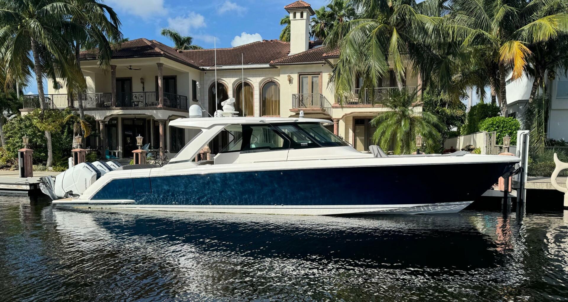 Slide: The Image of A LAZEE DAY, 48' Tiara LS 2024 - 4829157