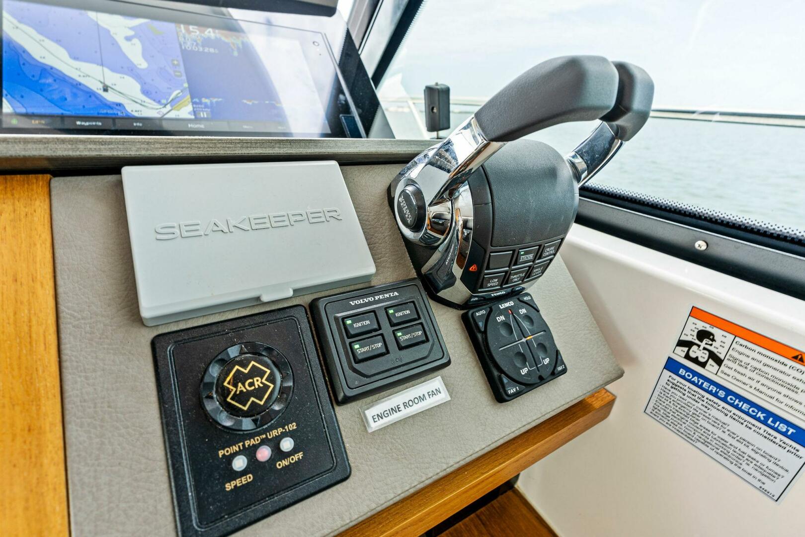 Slide: The Image of 2019 Tiara Yachts 49 Coupe VICTORY - 4327775