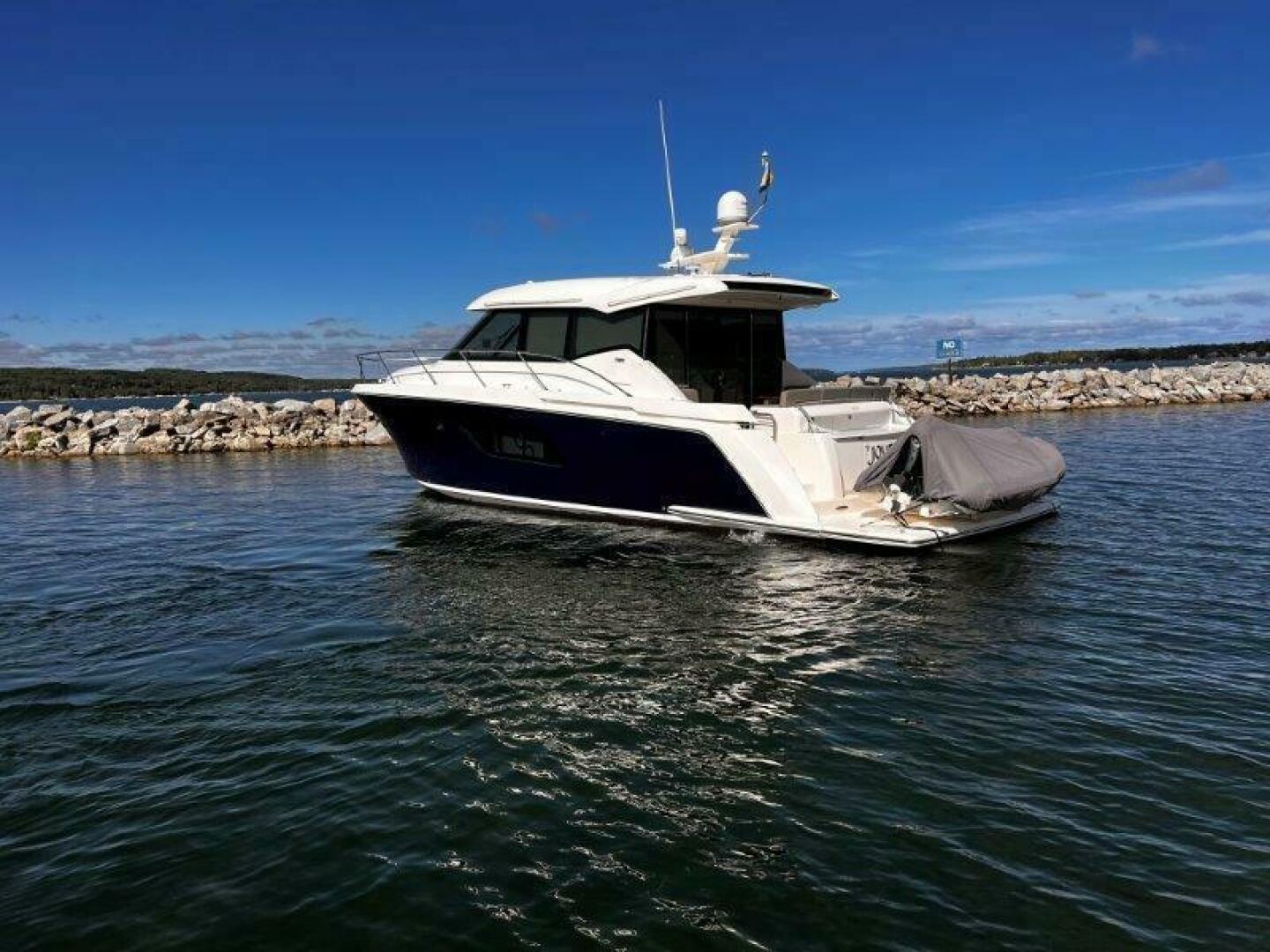 Slide: The Image of Tiara 49 Coupe 2019 - 8