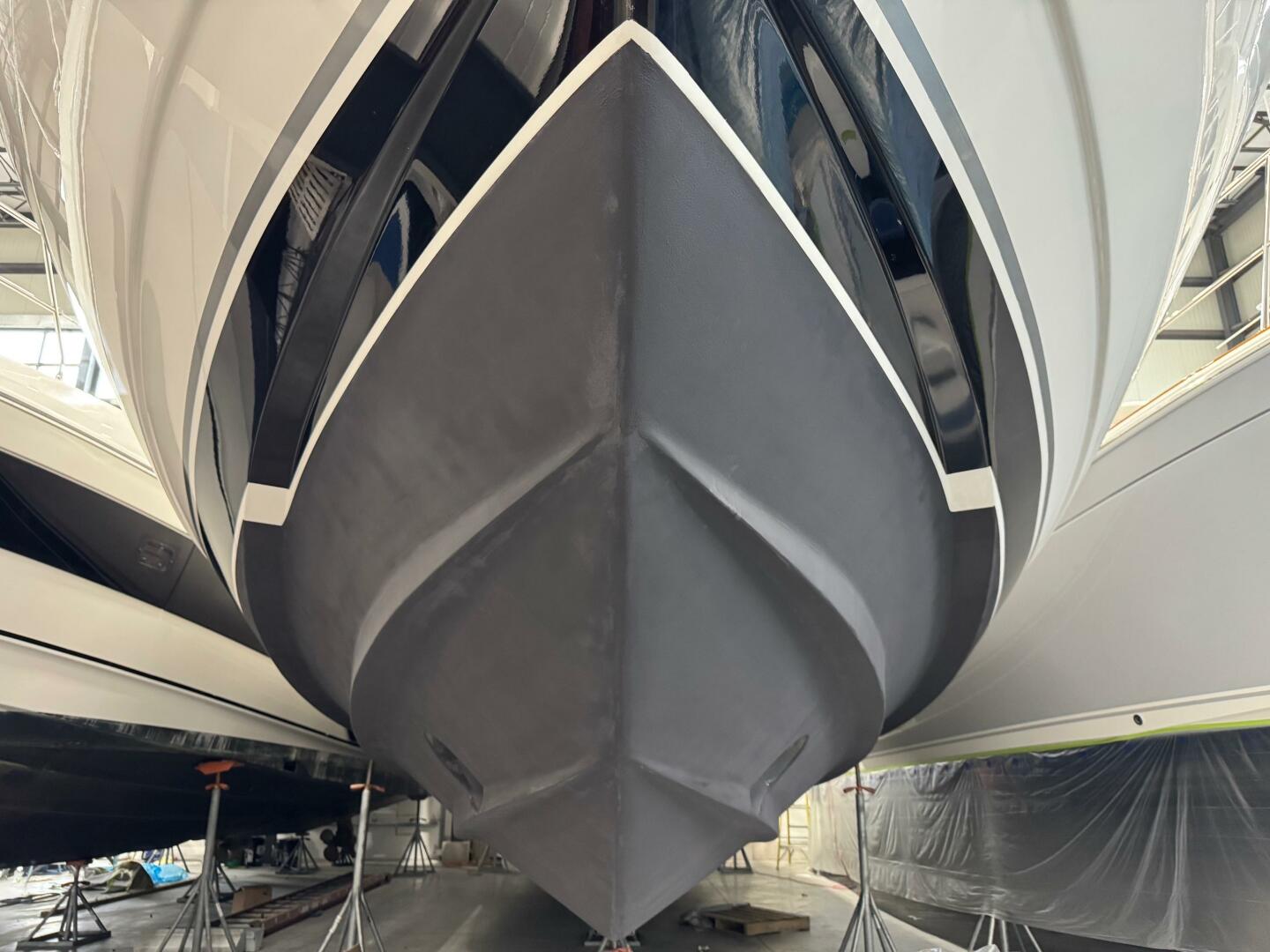 Slide: The Image of Tiara 5200 Express 2001 - 5326707