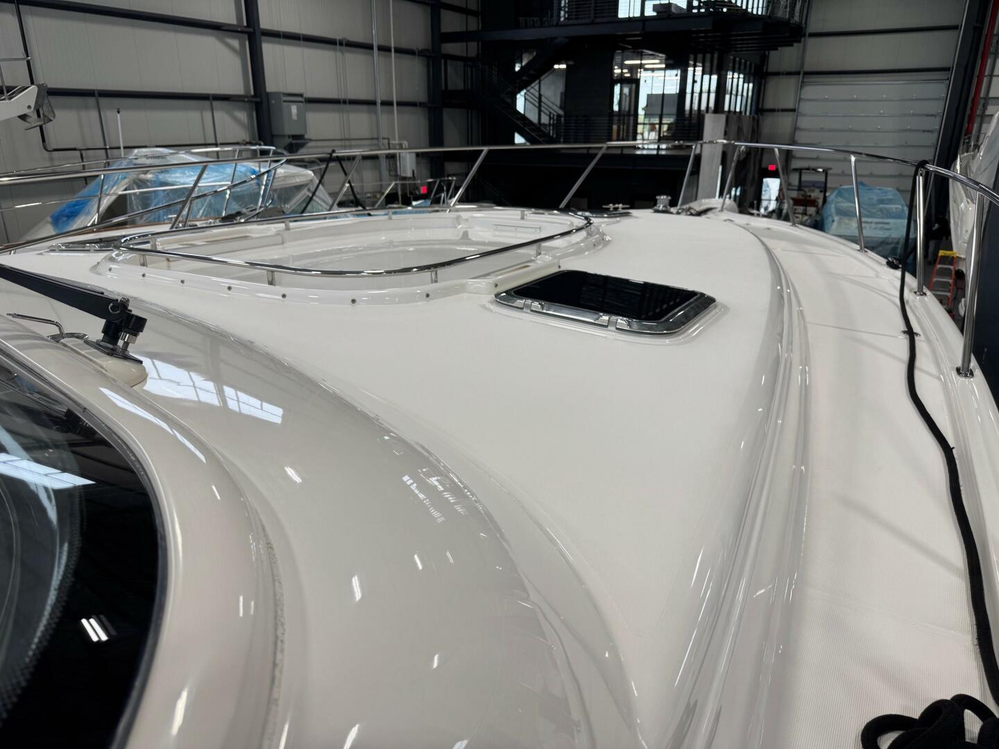 Slide: The Image of Tiara 5200 Express 2001 - 5326727