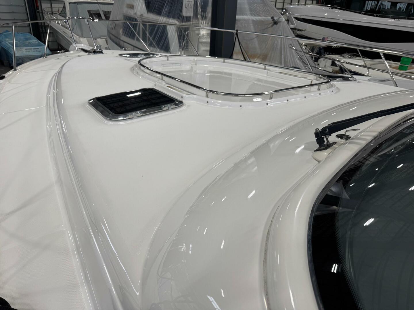 Slide: The Image of Tiara 5200 Express 2001 - 5326728