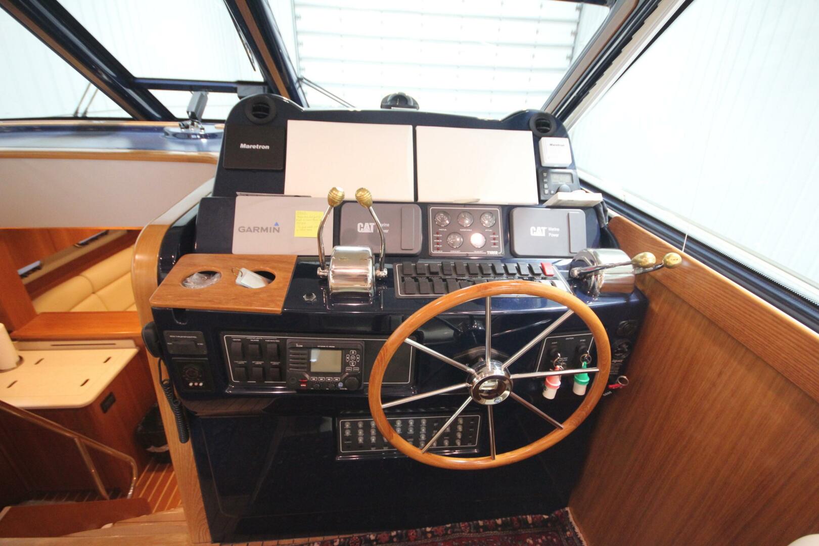 Slide: The Image of Tiara 5200 Sovran Salon 2006 - 5507482