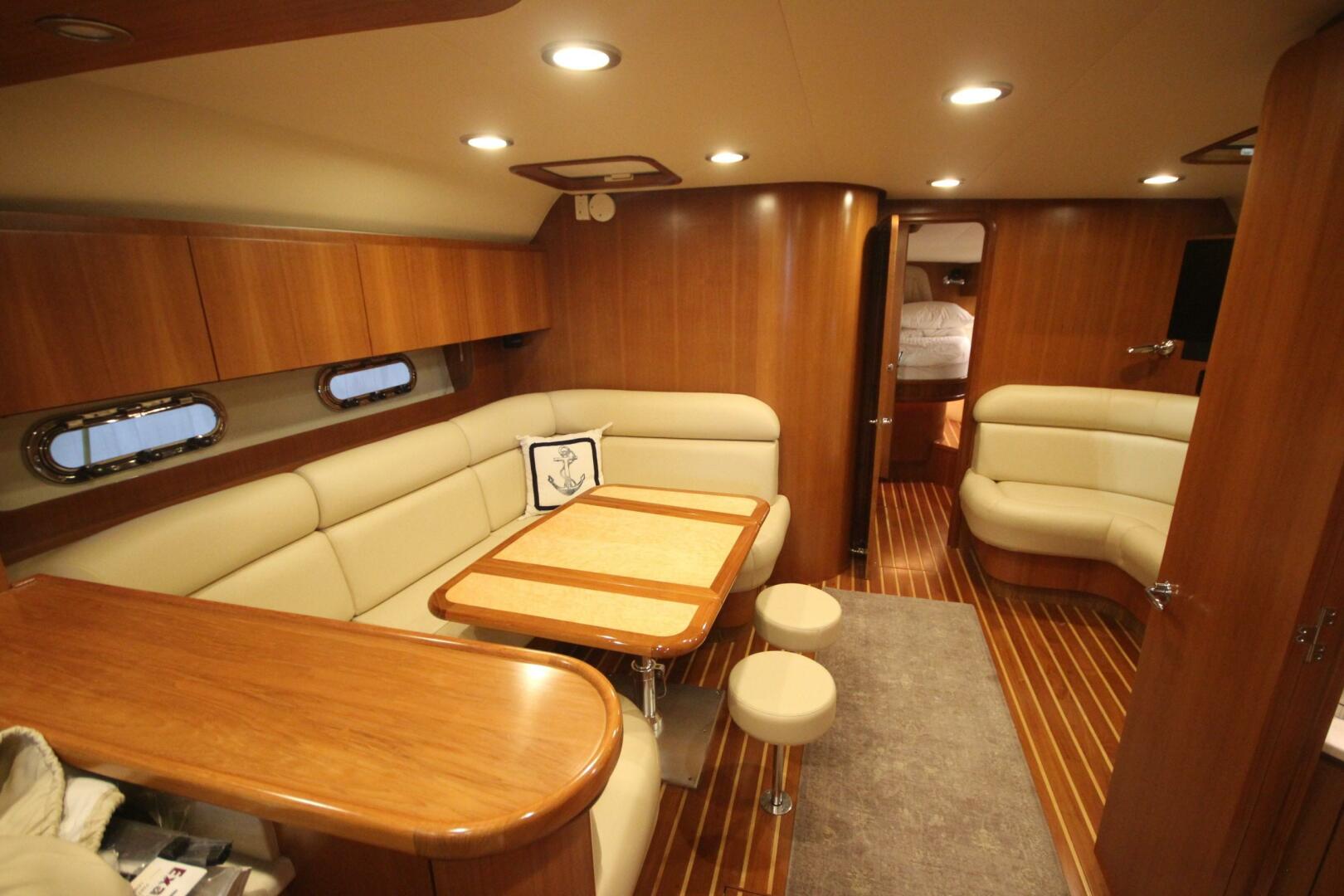 Slide: The Image of Tiara 5200 Sovran Salon 2006 - 5507494