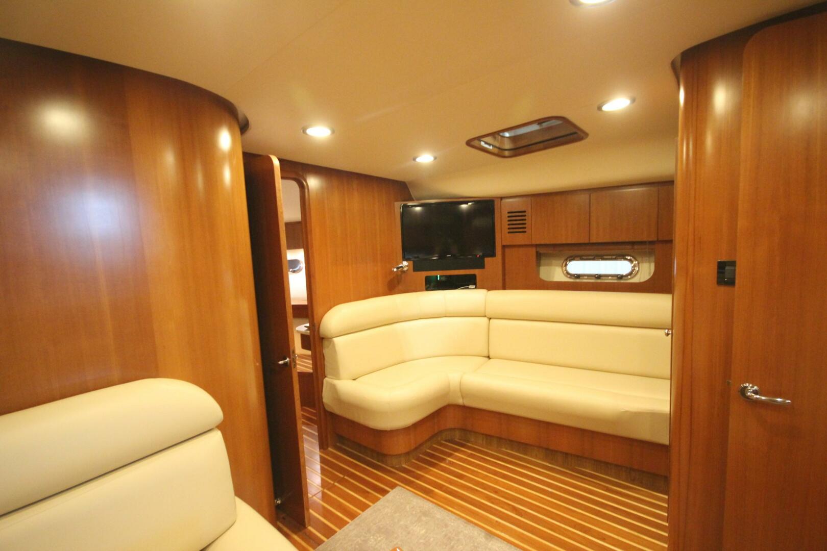 Slide: The Image of Tiara 5200 Sovran Salon 2006 - 5507498